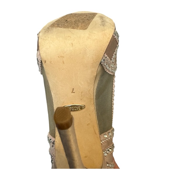 Badgley Mischka Witney Embellished Peep Toe Pump - Picture 6 of 6